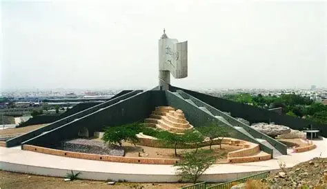 أهم المعالم في حي أبرق الرغامة