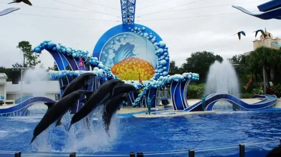 حديقة الدلافين بجدة